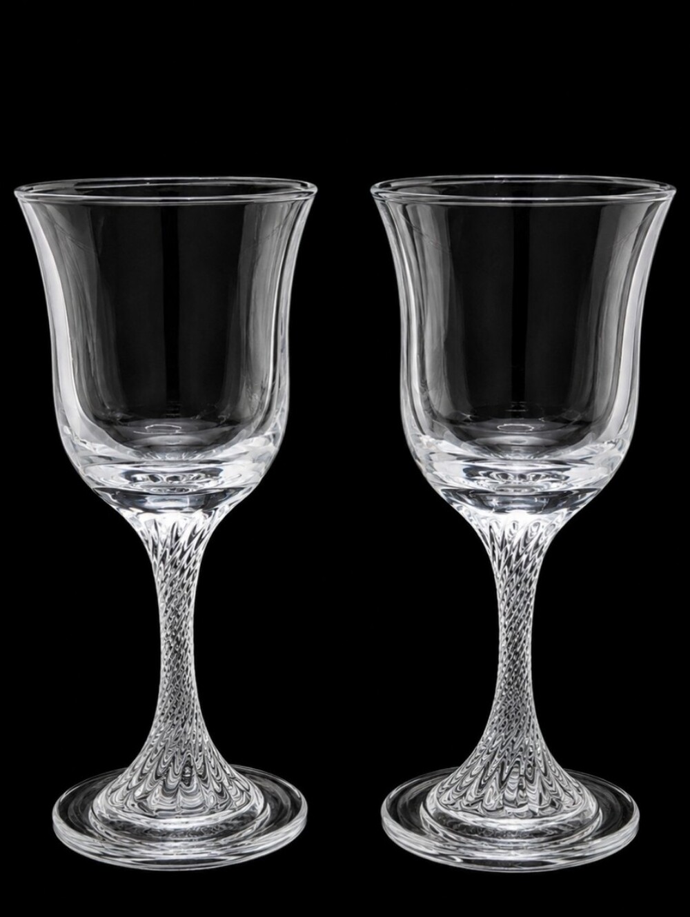 2 Vintage Cordial Liquor Glasses With Twisted Stem Rooting Garbenia Vase EUC
